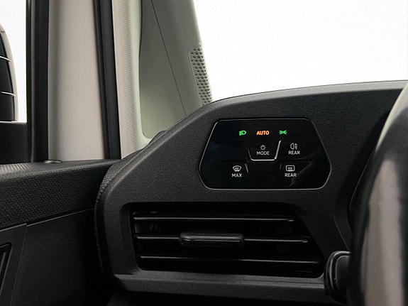 Volkswagen Caddy Maxi 15 of 30