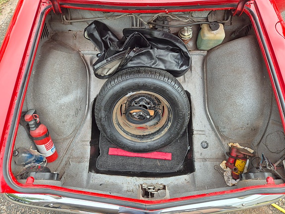 Chevrolet Corvair 15 of 15