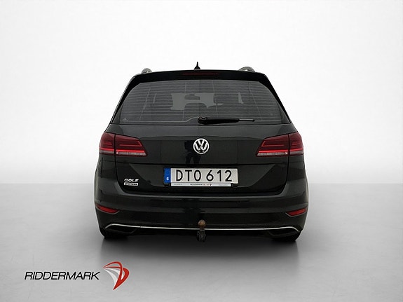 Volkswagen Golf Sportsvan 6 of 29