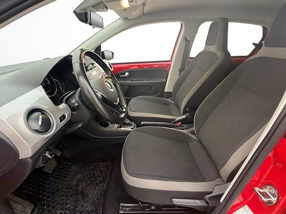 Volkswagen UP! 12 of 30