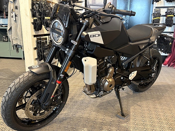 Husqvarna 801 SVARTPILEN 10 of 16