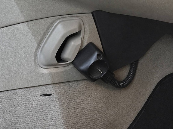 Volvo V70 21 of 23