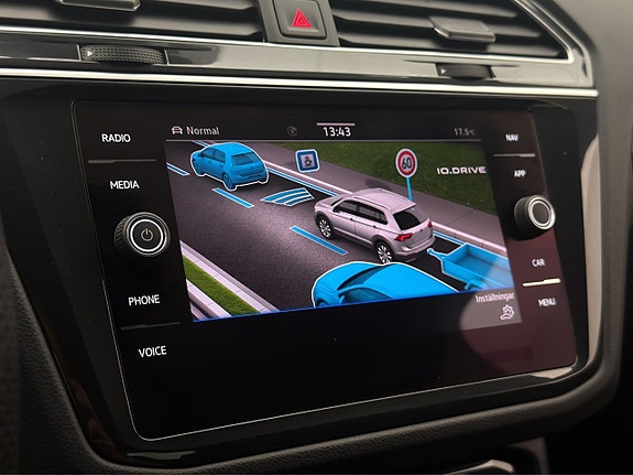 Volkswagen Tiguan 20 of 30