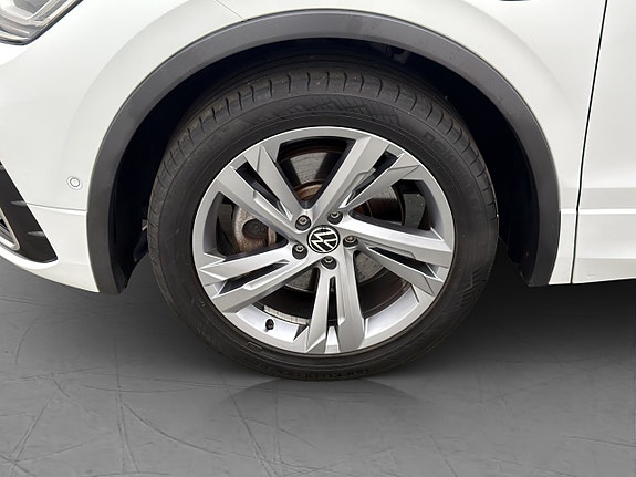 Volkswagen Tiguan 28 of 30