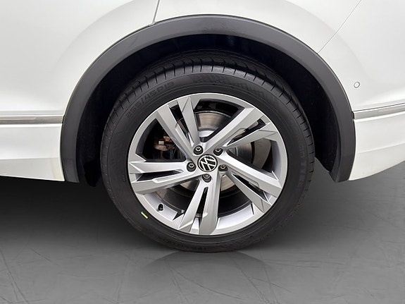Volkswagen Tiguan 29 of 30