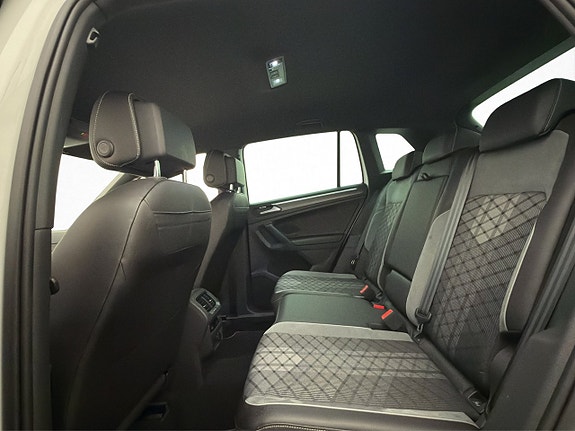 Volkswagen Tiguan 25 of 30