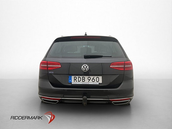 Volkswagen Passat 6 of 30