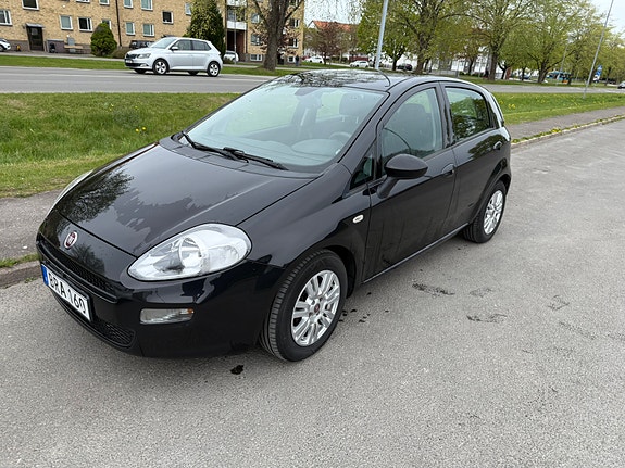 Fiat Punto 2 of 5
