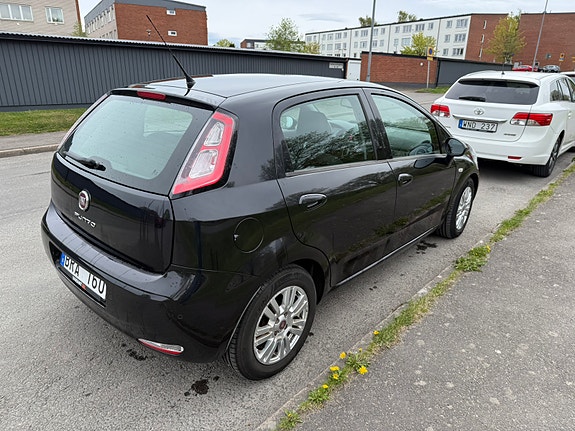 Fiat Punto 5 of 5