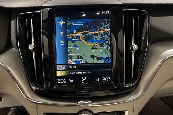 Volvo XC60 15 of 26