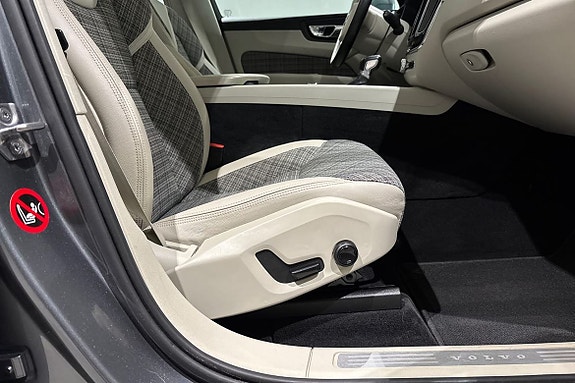 Volvo XC60 25 of 26