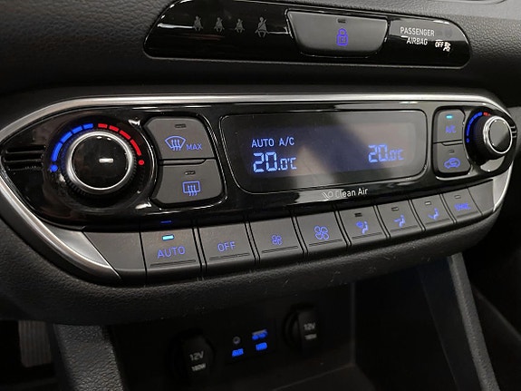 Hyundai i30 14 of 15