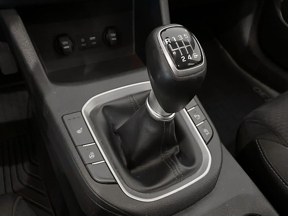 Hyundai i30 12 of 15