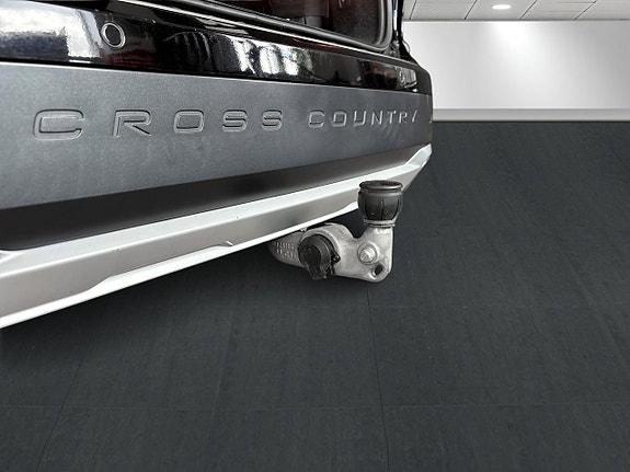 Volvo V90 Cross Country 18 of 30