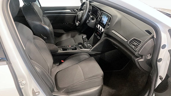 Renault Megane 3 of 5