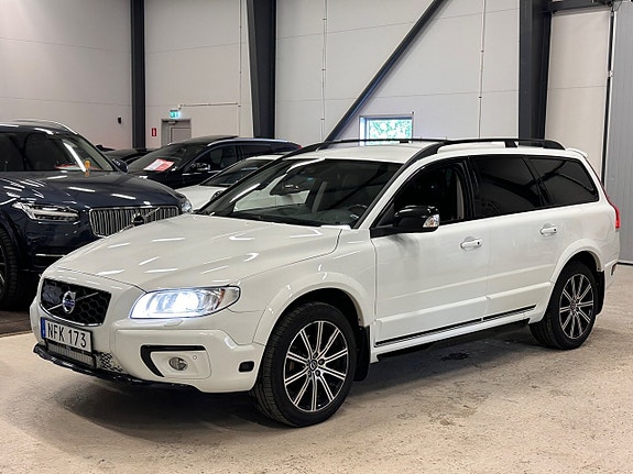 Volvo XC70 7 of 30