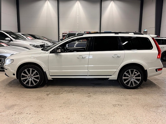 Volvo XC70 8 of 30