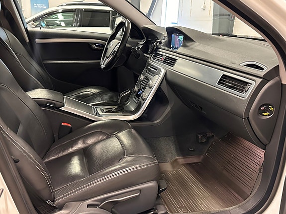 Volvo XC70 20 of 30