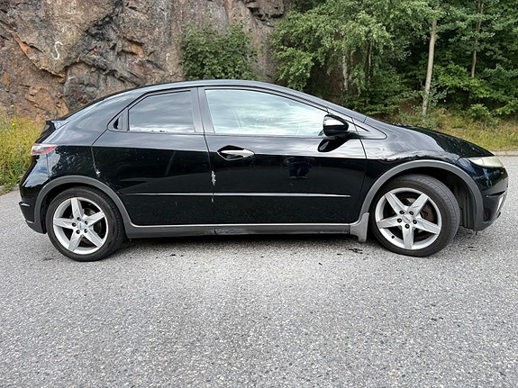 Honda Civic 3 of 5