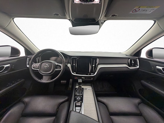Volvo V60 15 of 30