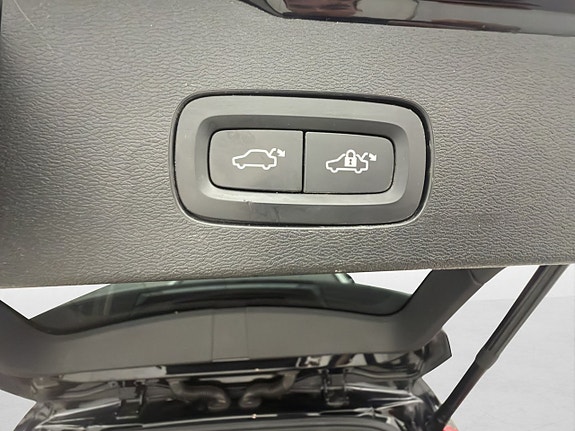 Volvo V60 12 of 30