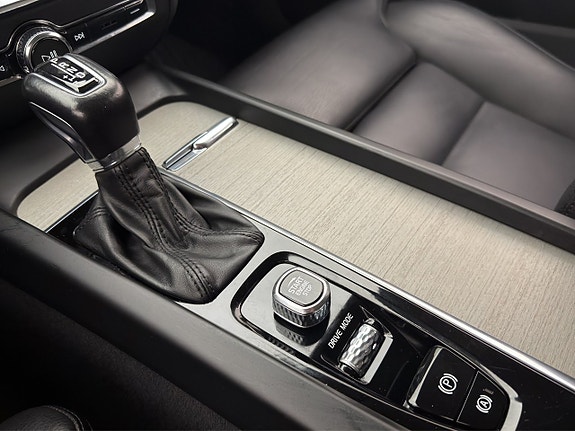 Volvo V60 28 of 30