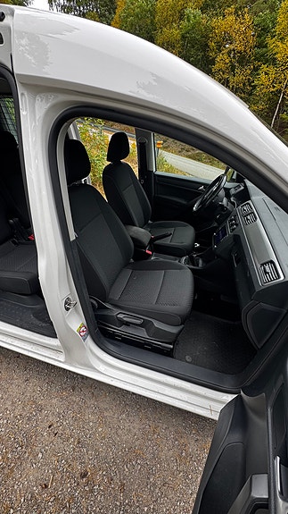 Volkswagen Caddy 9 of 12