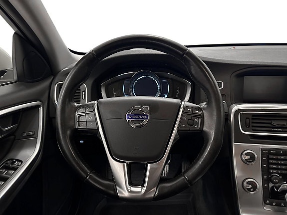 Volvo S60 9 of 15