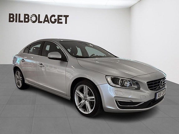 Volvo S60 5 of 5