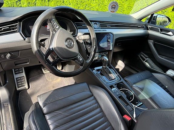 Volkswagen Passat Alltrack 6 of 6