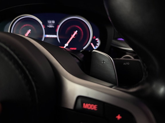 BMW M550i 16 of 30