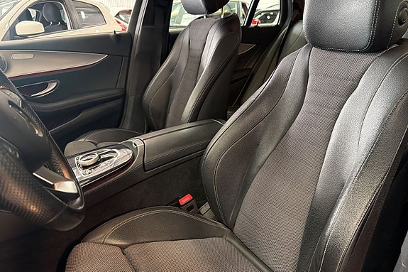 Mercedes-Benz E220 9 of 26