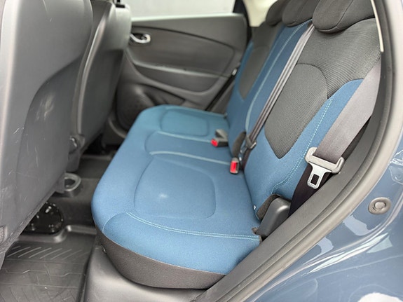 Renault Captur 14 of 24