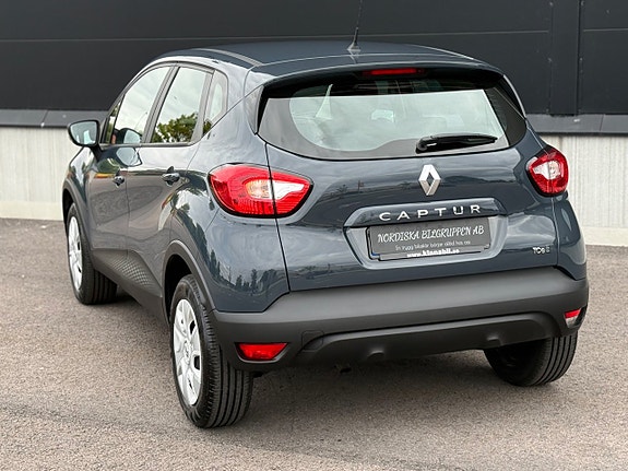 Renault Captur 11 of 24