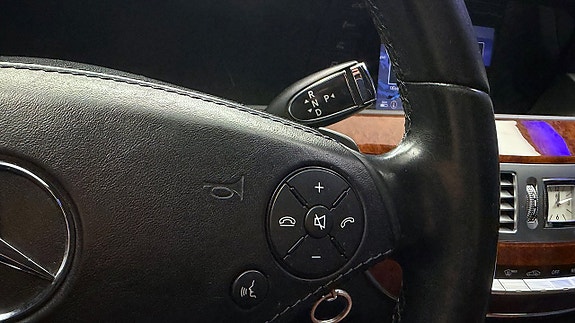 Mercedes-Benz S350 23 of 30