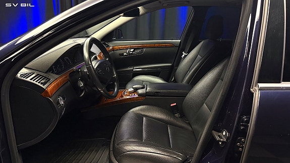 Mercedes-Benz S350 10 of 30