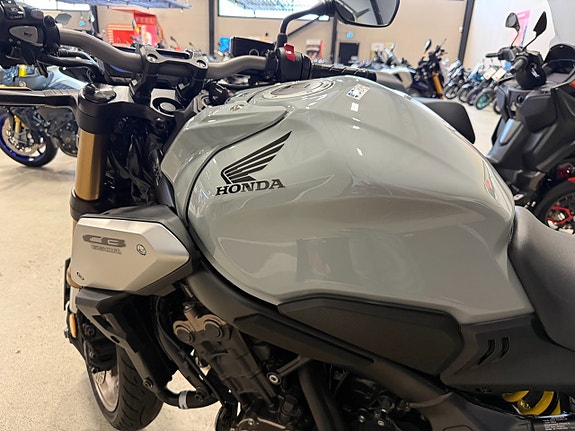Honda CB650R 5 of 7