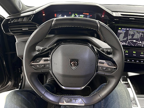 Peugeot 308 12 of 16