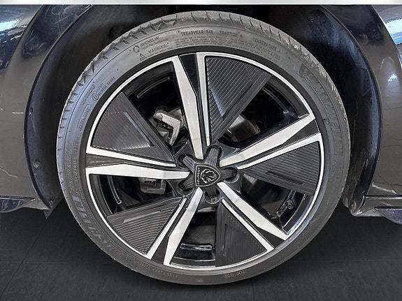 Peugeot 308 14 of 16