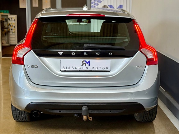 Volvo V60 5 of 5