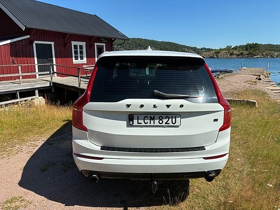 Volvo XC90 4 of 5