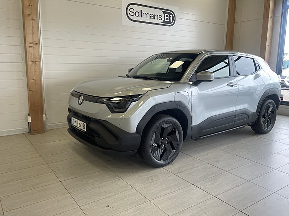 Suzuki eVitara 3 of 5
