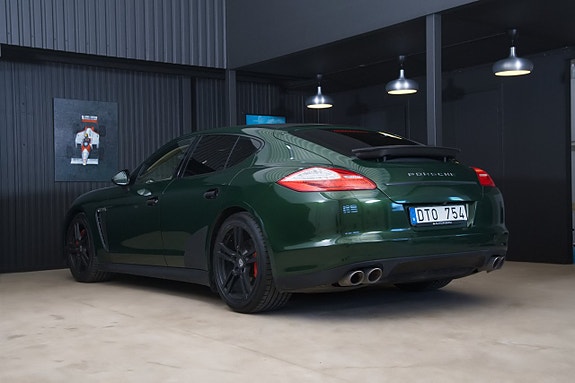 Porsche Panamera 7 of 23