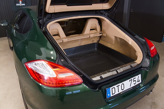 Porsche Panamera 22 of 23