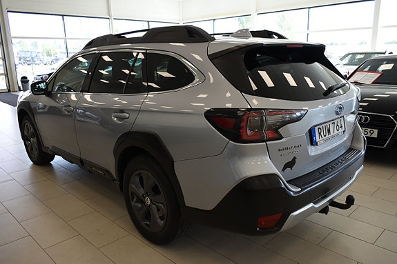 Subaru Outback 6 of 21