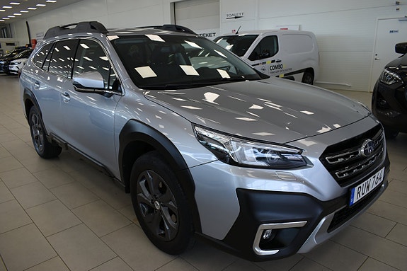 Subaru Outback 3 of 5