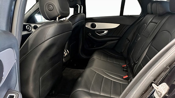 Mercedes-Benz C220 d 5 of 5