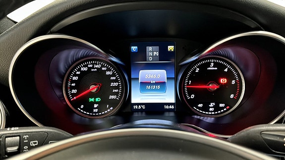 Mercedes-Benz C220 d 11 of 12
