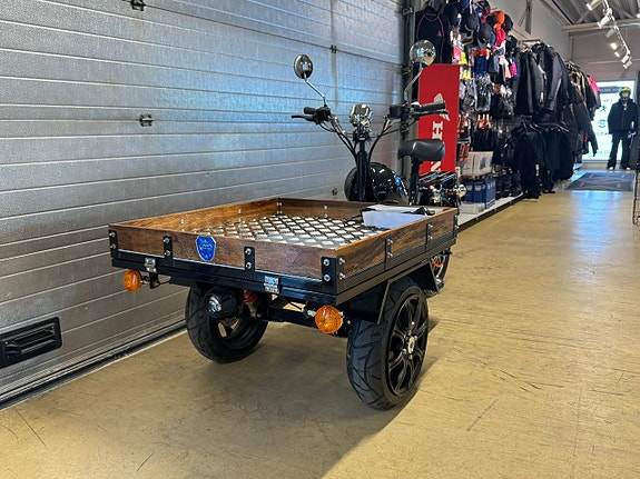 MGB Elektrisk Flakmoped Delivery 3 of 4