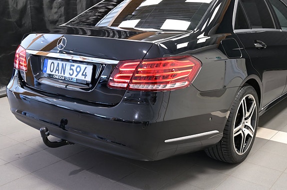 Mercedes-Benz E350 8 of 24